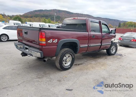 2002 Chevrolet Silverado 2500Hd Lt from USA, damaged, VIN 1GCHK23U22F247205